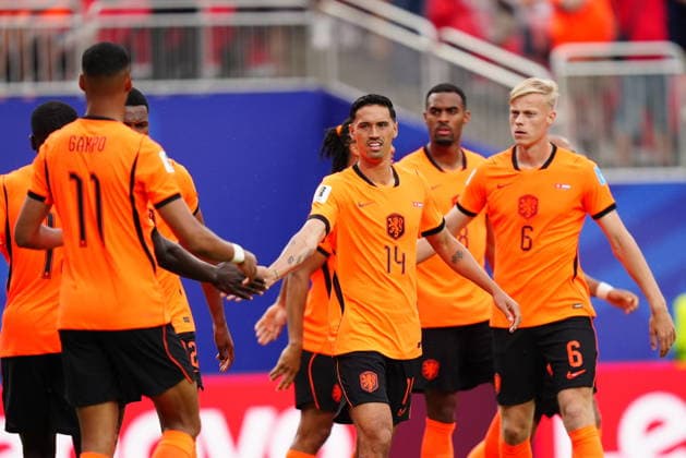 Tunisia v Netherlands - FIFA World Cup, WM, Weltmeisterschaft, Fussball 2026 - Group F KANSAS CITY, UNITED STATES - JUNE 25: Players of Netherlands celebrate after Ellyes Skhiri of Tunisia scored an own goal during the 2026 FIFA World Cup First Stage Group F match between Tunisia and Netherlands at Arrowhead Stadium (Kansas City Stadium) in Kansas City, Missouri, United States on June 25, 2026. Hakan Akgun Anadolu Missouri United States. Editorial use only. Please get in touch for any other usage.  Copyright: x2026xAnadoluxHakanxAkgunx