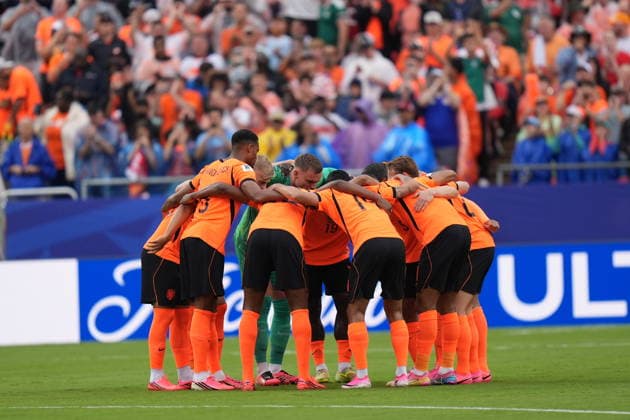 Tunisia v Netherlands - FIFA World Cup, WM, Weltmeisterschaft, Fussball 2026 - Group F KANSAS CITY, UNITED STATES - JUNE 25: Players of Netherlands celebrate after Ellyes Skhiri of Tunisia scored an own goal during the 2026 FIFA World Cup First Stage Group F match between Tunisia and Netherlands at Arrowhead Stadium (Kansas City Stadium) in Kansas City, Missouri, United States on June 25, 2026. Hakan Akgun Anadolu Missouri United States. Editorial use only. Please get in touch for any other usage.  Copyright: x2026xAnadoluxHakanxAkgunx