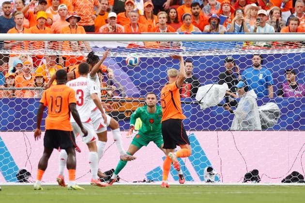 KANSAS CITY, 25-06-2026, Kansas City Stadium, World Cup 2026 Match between Tunesia and The Netherlands. Picture Shows Netherlands goalkeeper Bart Verbruggen Tunesia - Netherlands (World Cup 2026)  x204647528x Copyright: