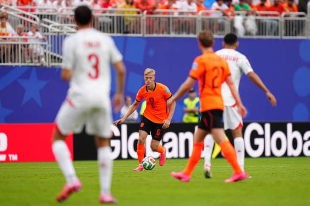 Tunisia v Netherlands - FIFA World Cup, WM, Weltmeisterschaft, Fussball 2026 - Group F KANSAS CITY, UNITED STATES - JUNE 25: Jan Paul van Hecke of Netherlands in action during the 2026 FIFA World Cup First Stage Group F match between Tunisia and Netherlands at Arrowhead Stadium (Kansas City Stadium) in Kansas City, Missouri, United States on June 25, 2026. Hakan Akgun Anadolu Missouri United States. Editorial use only. Please get in touch for any other usage.  Copyright: x2026xAnadoluxHakanxAkgunx