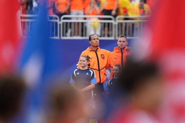 Tunisia v Netherlands - FIFA World Cup, WM, Weltmeisterschaft, Fussball 2026 - Group F KANSAS CITY, UNITED STATES - JUNE 25: Virgil Van Dijk (4) of Netherlands is seen prior the 2026 FIFA World Cup First Stage Group F match between Tunisia and Netherlands at Arrowhead Stadium (Kansas City Stadium) in Kansas City, Missouri, United States on June 25, 2026. Hakan Akgun Anadolu Missouri United States. Editorial use only. Please get in touch for any other usage.  Copyright: x2026xAnadoluxHakanxAkgunx