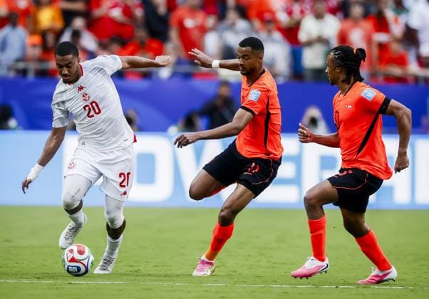 KANSAS - (lr) during the FIFA 2026 World Cup Group F match between Tunisia and the Netherlands at Kansas City Stadium on June 26, 2026 in Kansas, United States. KOEN VAN WEEL ANP FIFA World Cup, WM, Weltmeisterschaft, Fussball 2026 group stage 2026 xVIxANPxSportx xxANPxIVx 561990860 originalFilename: 561990860.jpg