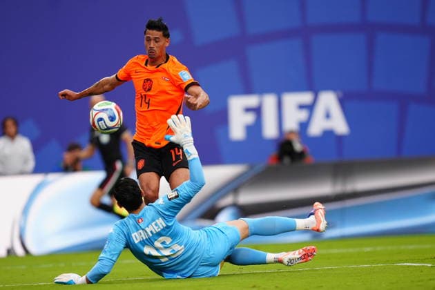 Tunisia v Netherlands - FIFA World Cup, WM, Weltmeisterschaft, Fussball 2026 - Group F KANSAS CITY, UNITED STATES - JUNE 25: Tijjani Reijnders (14) of Netherlands in action during the 2026 FIFA World Cup First Stage Group F match between Tunisia and Netherlands at Arrowhead Stadium (Kansas City Stadium) in Kansas City, Missouri, United States on June 25, 2026. Hakan Akgun Anadolu Missouri United States. Editorial use only. Please get in touch for any other usage.  Copyright: x2026xAnadoluxHakanxAkgunx