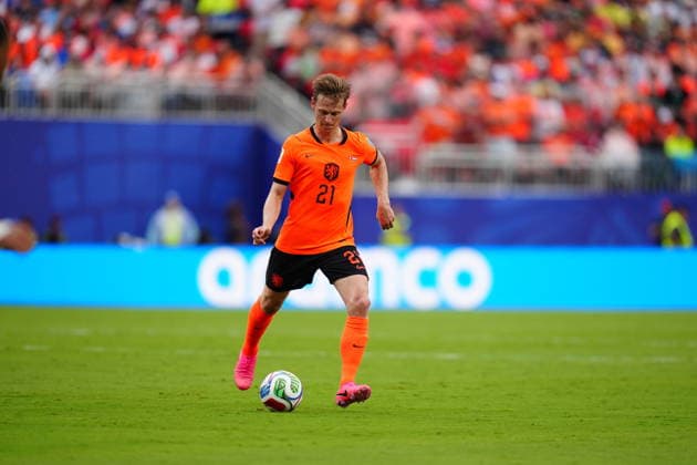Tunisia v Netherlands - FIFA World Cup, WM, Weltmeisterschaft, Fussball 2026 - Group F KANSAS CITY, UNITED STATES - JUNE 25: Frenkie de Jong of Netherlands in action during the 2026 FIFA World Cup First Stage Group F match between Tunisia and Netherlands at Arrowhead Stadium (Kansas City Stadium) in Kansas City, Missouri, United States on June 25, 2026. Hakan Akgun Anadolu Missouri United States. Editorial use only. Please get in touch for any other usage.  Copyright: x2026xAnadoluxHakanxAkgunx