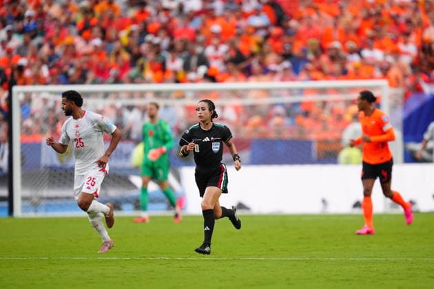 Tunisia v Netherlands - FIFA World Cup, WM, Weltmeisterschaft, Fussball 2026 - Group F KANSAS CITY, UNITED STATES - JUNE 25: Katia Itzel Garcia officiates the 2026 FIFA World Cup First Stage Group F match between Tunisia and Netherlands at Arrowhead Stadium (Kansas City Stadium) in Kansas City, Missouri, United States on June 25, 2026. Hakan Akgun Anadolu Missouri United States. Editorial use only. Please get in touch for any other usage.  Copyright: x2026xAnadoluxHakanxAkgunx