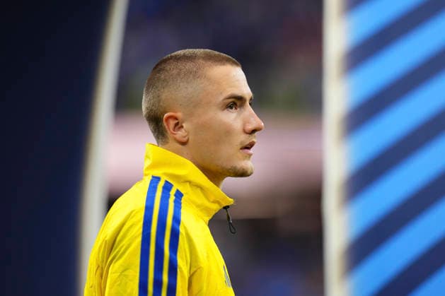 Japan v Sweden: Group F - FIFA World Cup, WM, Weltmeisterschaft, Fussball 2026 Gustaf Lagerbielke of Sweden looks on during the FIFA World Cup 2026 Group F match between Japan and Sweden at Dallas Stadium on June 25, 2026 in Dallas, United States. Arlington TX United States  Copyright: xJosexBretonx originalFilename:bretonhernandez-japanvsw260625_npOKn.jpg