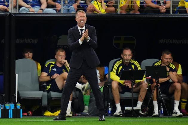 Japan v Sweden: Group F - FIFA World Cup, WM, Weltmeisterschaft, Fussball 2026 Graham Potter, head coach of Sweden, reacts during the FIFA World Cup 2026 Group F match between Japan and Sweden at Dallas Stadium on June 25, 2026 in Dallas, United States. Arlington TX United States  Copyright: xJosexBretonx originalFilename:bretonhernandez-japanvsw260625_npJOW.jpg