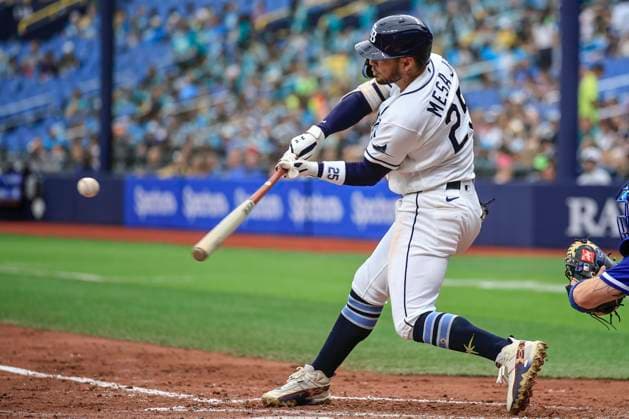 June 25, 2026, St. Petersburg, Florida, USA: Tampa Bay Rays right fielder Victor Mesa Jr. (25) homers to right field and scores center fielder Cedric Mullins (31) and shortstop Taylor Walls (6) during an MLB, Baseball Herren, USA game against the Kansas City Royals on June 25, 2026 at Tropicana Field. The Rays beat the Royals 13-2. MLB 2026: Tampa Bay Rays 13 : 2 Kansas City Royals  - ZUMAh180 20260625_zsp_h180_059 Copyright: xKimxHukarix
