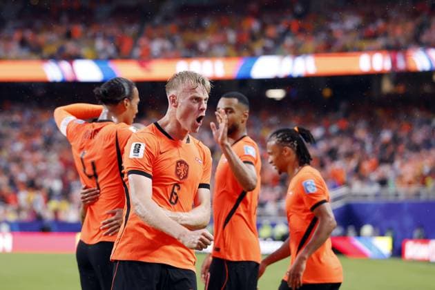 KANSAS - Jan Paul van Hecke of the Netherlands celebrates the 3-1 during the 2026 FIFA World Cup, WM, Weltmeisterschaft, Fussball Group F match between Tunisia and the Netherlands at Kansas City Stadium on June 25, 2026, in Kansas, United States. ROBIN VAN LONKHUIJSEN ANP FIFA World Cup 2026 group stage 2026 xVIxANPxSportx xxANPxIVx 561998067 originalFilename: 561998067.jpg