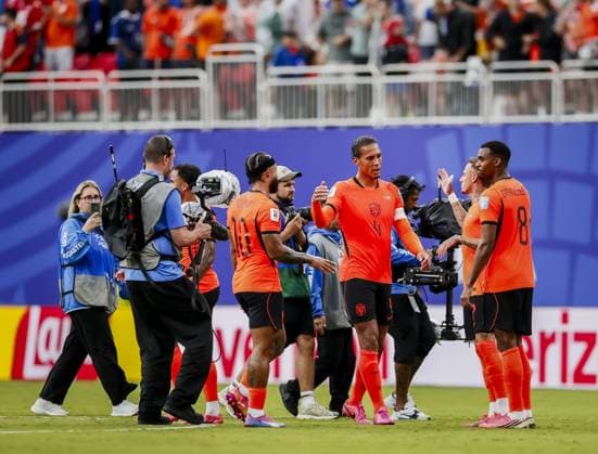 KANSAS - Virgil van Dijk of the Netherlands celebrates the victory over Tunisia after the FIFA 2026 World Cup Group F match between Tunisia and the Netherlands at Kansas City Stadium on June 25, 2026, in Kansas, United States. KOEN VAN WEEL ANP FIFA World Cup, WM, Weltmeisterschaft, Fussball 2026 group stage 2026 xVIxANPxSportx xxANPxIVx 562001072 originalFilename: 562001072.jpg