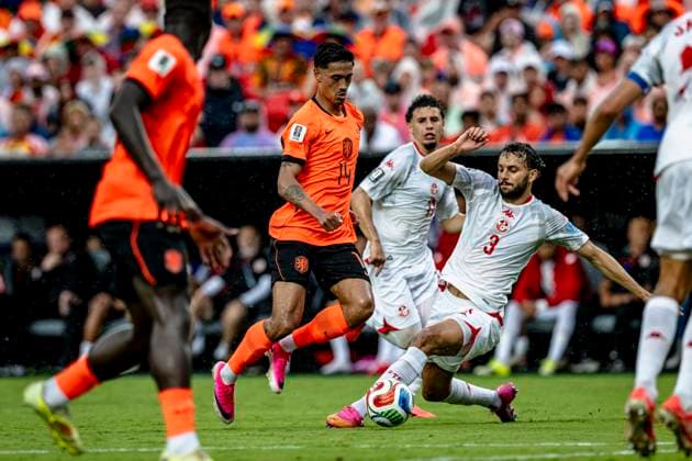 KANSAS CITY -(l-r) Tijjani Reijnders of the Netherlands and Montassar Talbi of Tunisia during the 2026 World Cup at Arrowhead Stadium on June 25, 2026 in Kansas City United States. (Photo by Stefan Koops EYE4IMAGES DeFodi Images) - *** KANSAS CITY l Tijjani Reijnders of the Netherlands and Montassar Talbi of Tunisia during the 2026 World Cup at Arrowhead Stadium on June 25, 2026, in Kansas City, United States. Photo by Stefan Koops, EYE4IMAGES, DeFodi Images