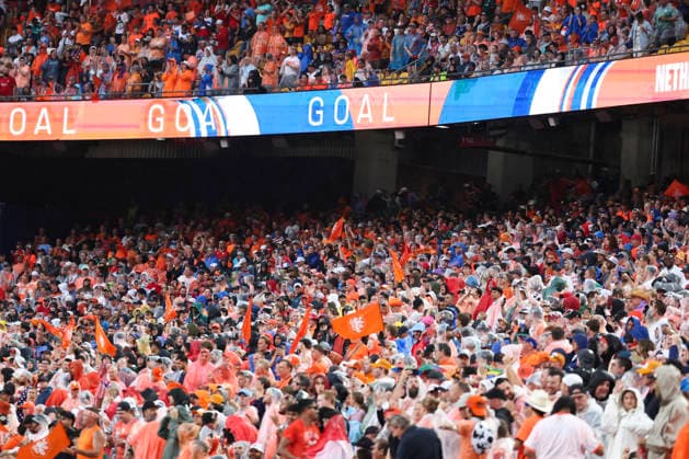 KANSAS CITY, MO - JUNE 25: The scoreboard reads GOAL as fans celebrate in the first half of the FIFA World Cup, WM, Weltmeisterschaft, Fussball 2026 Group F match between Tunisia and Netherlands on June 25, 2026 at Kansas City Stadium in Kansas City, MO. (Photo by Scott Winters Icon Sportswire) SOCCER: JUN 25 FIFA World Cup 26 Group F - Tunisia vs Netherlands EDITORIAL USE ONLY Icon2606250622