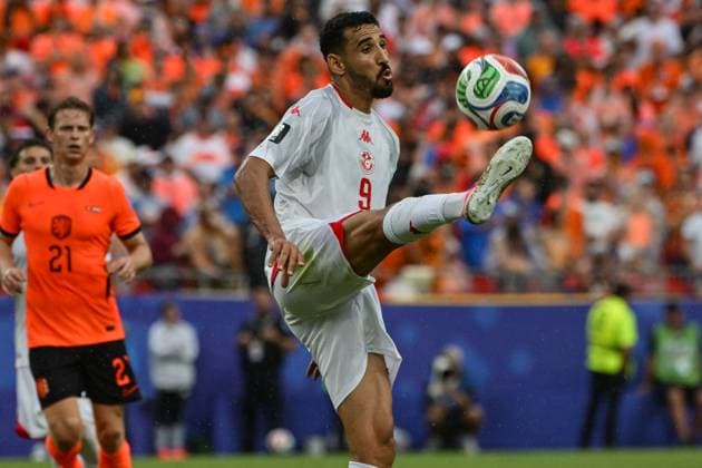 Hazem Mastouri of Tunisia controls the ball Tunisia v Netherlands, 2026 FIFA World Cup, WM, Weltmeisterschaft, Fussball 2026 Group F, International Football, Kansas City Stadium, Kansas City, USA - 25 Jun 2026Kansas Kansas City Stadium Missouri (MO) United States of America  Copyright: xTimxVizer Shutterstockx 16963088g