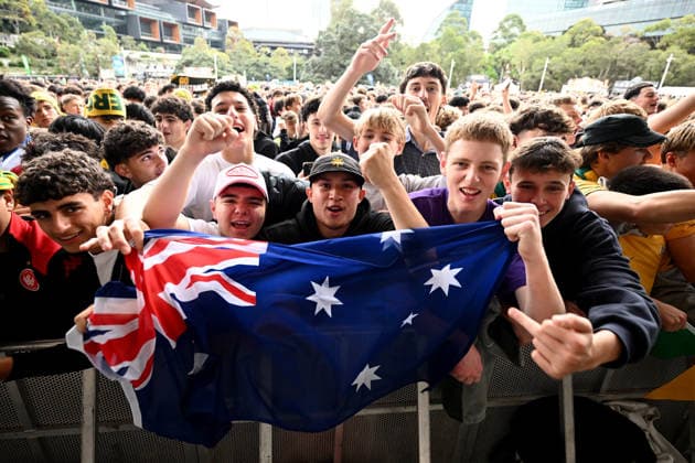 WORLD CUP LIVE SITE SYDNEY, Spectators are seen at a live site during the FIFA World Cup, WM, Weltmeisterschaft, Fussball Group D match between Australia and Paraguay at Tumbalong Park, in Sydney, Friday, June 26, 2026 ( NO ARCHIVING SYDNEY NEW SOUTH WALES AUSTRALIA  Copyright: xDANxHIMBRECHTSx 20260626120362142736