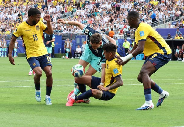 FIFA World Cup, WM, Weltmeisterschaft, Fussball 2026 EAST RUTHERFORD, NEW JERSEY - JUNE 25: Ecuador secured a 2-1 victory over Germany in their FIFA World Cup 2026 Group E match at MetLife Stadium on June 25, 2026 in East Rutherford, New Jersey, United States. Ecuador produced a spirited performance to claim all three points and finish the group stage on a high while Germany suffered their first defeat of the tournament. New York New Jersy MetLife Stadium USA Copyright: xseshadrixSUKUMARx