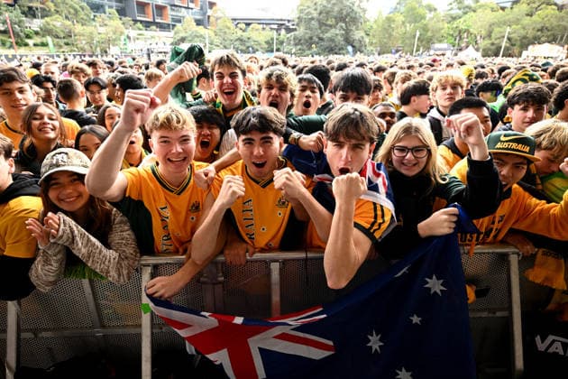 WORLD CUP LIVE SITE SYDNEY, Spectators are seen at a live site during the FIFA World Cup, WM, Weltmeisterschaft, Fussball Group D match between Australia and Paraguay at Tumbalong Park, in Sydney, Friday, June 26, 2026 ( NO ARCHIVING SYDNEY NEW SOUTH WALES AUSTRALIA  Copyright: xDANxHIMBRECHTSx 20260626174561793900