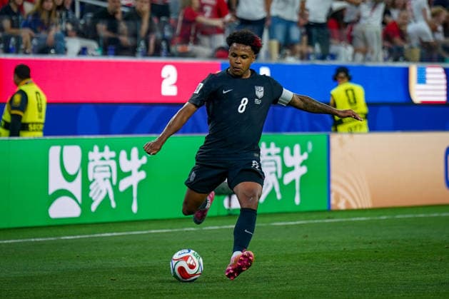 USA: Fußball FIFA World Cup, WM, Weltmeisterschaft, Fussball 2026 Gruppenphase Gruppe A Türkei vs USA SoFi Stadium (Inglewood, Los Angeles County, Kalifornien): Weston McKennie (USA, 8) *** USA Soccer 2026 FIFA World Cup Group Stage Group A Turkey vs. USA SoFi Stadium, Inglewood, Los Angeles County, California Weston McKennie, USA, 8 Copyright: xJOERANxSTEINSIEKx