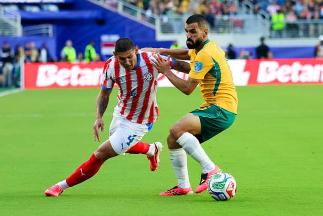 June 25, 2026, Santa Clara, California, USA: Santa Clara, USA - June 25 2026: Juan Jose CoÂ¡ceres 4 of Paraguay and Aziz Behwich 16 of Australia during a FIFA World Cup, WM, Weltmeisterschaft, Fussball group match between Paraguay and Australia at San Francisco Bay Area Stadium Santa Clara USA - ZUMAp121 20260625_zsp_p121_035 Copyright: xChrisxPutnamx