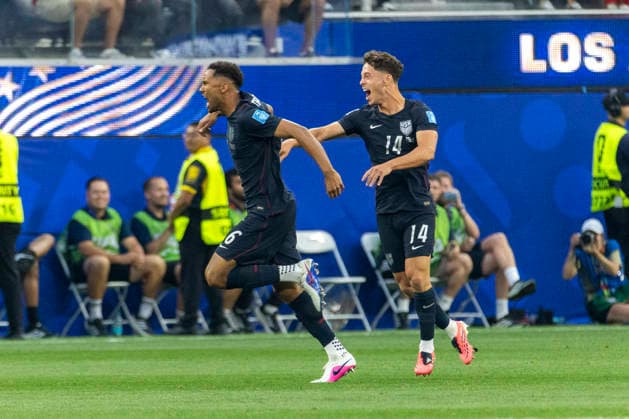 June 25, 2026, Los Angeles, California, USA: United States Auston Trusty (6) celebrates after scoring against the Turkey during the FIFA World Cup, WM, Weltmeisterschaft, Fussball Group D soccer match at SoFi Stadium in Inglewood, Calif., Thursday, June 25, 2026. World Cup 2026: United States Vs Turkey  - ZUMAc68_ 20260625_zaf_c68_034 Copyright: xRingoxChiux