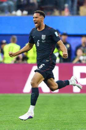 FIFA World Cup, WM, Weltmeisterschaft, Fussball 2026 - Group D - Turkey vs USA United States of America defender Auston Trusty celebrates with his teammates after scoring a goal in the first half of the FIFA World Cup 2026 group stage match Turkey against USA, in Los Angeles, USA, 25 June 2026. LOS ANGELES United States  Copyright: xCHRISTOPHERxTORRESx