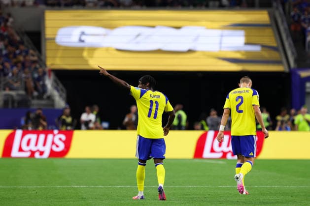 ARLINGTON, TX - JUNE 25: Anthony Elanga 11 of Team Sweden celebrates a goal during the FIFA World Cup, WM, Weltmeisterschaft, Fussball 2026 Cup Group F match between Japan and Sweden at Dallas Stadium on June 25, 2026 in Arlington, Texas.  Copyright: xWuxZhizhaox 111650524318