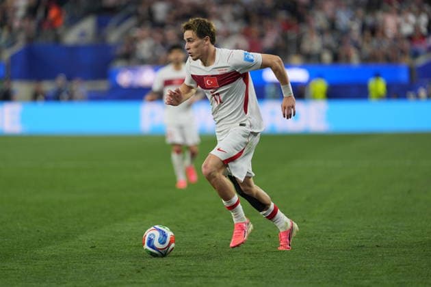 Turkiye v USA - FIFA World Cup, WM, Weltmeisterschaft, Fussball 2026 - Group D LOS ANGELES, CALIFORNIA - JUNE 25: Kenan Yildiz (11) of Turkiye in action during the 2026 FIFA World Cup First Stage Group D match between Turkiye and USA at the Los Angeles Stadium (SoFi Stadium) in Inglewood, California, United States on June 25, 2026. Tayfun Coskun Anadolu California United States. Editorial use only. Please get in touch for any other usage.  Copyright: x2026xAnadoluxTayfunxCoskunx
