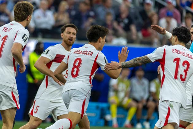 June 25, 2026, Los Angeles, California, USA: Turkey Arda Guler (8) celebrates after scoring against the United States during the FIFA World Cup, WM, Weltmeisterschaft, Fussball Group D soccer match at SoFi Stadium in Inglewood, Calif., Thursday, June 25, 2026. Los Angeles USA - ZUMAc68_ 20260625_zaf_c68_014 Copyright: xRingoxChiux