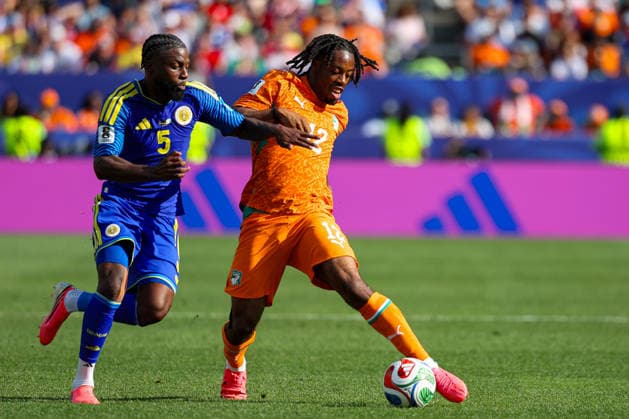 June 25, 2026, Philadelphia, Pennsylvania, USA: ELYE WAHI of Cote D Ivoire plays a pass into the box during the 2026 FIFA World Cup, WM, Weltmeisterschaft, Fussball Group E match at Philadelphia Stadium in Philadelphia, PA on June 25, 2026. Philadelphia USA - ZUMAm283 20260625_zsp_m283_047 Copyright: xBillyxMyersx