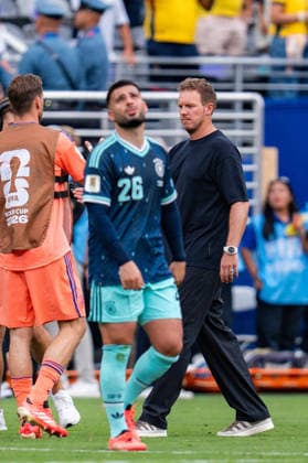 FIFA Fussball Weltmeisterschaft 2026, Gruppe E, Spiel 3, Ecuador vs Deutschand, 25.06.2026, Metlife-Stadion in New Jersey Deniz Undav (Deutschland) unzufrieden nach Abpfiff Julian Nagelsmann (Deutschland) *** 2026 FIFA World Cup, Group E, Match 3, Ecuador vs. Germany, June 25, 2026, MetLife Stadium in New Jersey; Deniz Undav (Germany) dissatisfied after the final whistle; Julian Nagelsmann (Germany) Copyright: xBahhoxKarax