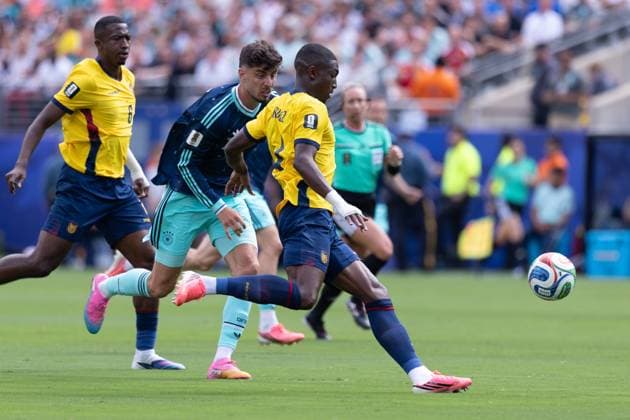RECORD DATE NOT STATED match between Ecuador and Germany for the 2026 FIFA World Cup, WM, Weltmeisterschaft, Fussball New Jersey (USA), 06 25 2026 - World Cup Ecuador vs Germany. Action in the match between Ecuador and Germany for the FIFA World Cup 2026 group stage at MetLife Stadium on the afternoon of Thursday, June 25, 2026 in New Jersey, USA. Credit: Paulo H Dias PhD Press TheNews2.(Foto: Phd Press Thenews2 imago images) SPO  Copyright: xPHDxPRESSx