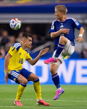 260625 Yasin Ayari of Sweden and Ritsu Doan of Japan during the FIFA World Cup, WM, Weltmeisterschaft, Fussball 2026 football match between Japan and Sweden on June 25, 2026 in Dallas. Photo: Petter Arvidson BILDBYRAN kod PA PA1259 bbeng fotboll football soccer fotball vm fotbolls-vm fotball-vm fotbolls-vm 2026 fifa world cup 2026 sverige sweden sverige a japan *** June 25, 2026: Yasin Ayari of Sweden and Ritsu Doan of Japan during the 2026 FIFA World Cup soccer match between Japan and Sweden on June 25, 2026 in Dallas. Photo by Petter Arvidson, BILDBYRAN. Code: PA PA1259 bbeng soccer football soccer World Cup 2026 FIFA World Cup 2026 Sweden Sweden A Japan  Copyright: PETTERxARVIDSON BB260625PA298