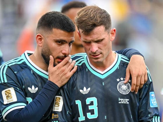 Deniz Undav (Germany) and Pascal Gross (Germany) gestures, looks dejected during the FIFA World Cup, WM, Weltmeisterschaft, Fussball 2026 Group E match between Ecuador and Germany at New York New Jersey Stadium on June 25, 2026 in East Rutherford, United States. (Photo by Harry Langer DeFodi Images) - *** Deniz Undav of Germany and Pascal Gross of Germany look dejected during the 2026 FIFA World Cup Group E match between Ecuador and Germany at New York New Jersey Stadium on June 25, 2026, in East Rutherford, United States. Photo by Harry Langer, DeFodi Images