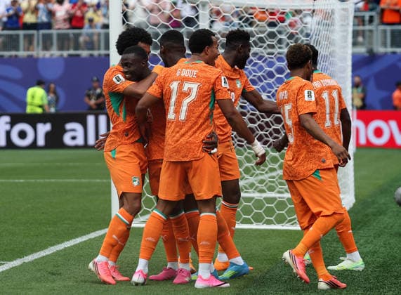 260626 -- PHILADELPHIA, June 26, 2026 -- Players of Cote d Ivoire celebrate scoring during the group E match between Curacao and Cote d Ivoire at the 2026 FIFA World Cup, WM, Weltmeisterschaft, Fussball at Philadelphia Stadium in Philadelphia, the United States, June 25, 2026. SPU.S.-PHILADELPHIA-FOOTBALL-FIFA WORLD CUP-GROUP E-CUW VS CIV HuxXingyu  (SP)U.S.-PHILADELPHIA-FOOTBALL-FIFA WORLD CUP-GROUP E-CUW VS CIV IMAGO HuxXingyu  imago images 0860040614
