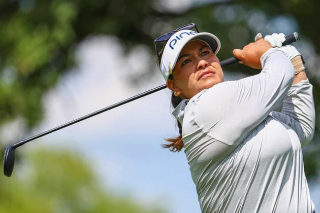 June 25, 2026, Chaska, Minnesota, United States: LIZETTE SALAS finishes her drive at hole seventeen. This is the first day of the 2026 KPMG WomenÃ¢â‚¬â ¢s PGA, Golf Herren Championship at Hazeltine National Golf Course in Chaska Minnesota. Chaska United States - ZUMAt166 20260625_zsp_t166_148 Copyright: xMichaelxTurnerx