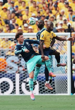 260626 -- NEW JERSEY, June 26, 2026 -- Angelo Stiller L of Germany competes with Enner Valencia R of Ecuador during the group E match between Ecuador and Germany at the 2026 FIFA World Cup, WM, Weltmeisterschaft, Fussball at New York New Jersey Stadium in New Jersey, the United States, June 25, 2026. SPU.S.-NEW JERSEY-FOOTBALL-FIFA WORLD CUP-GROUP E-ECU VS GER XuxChang  (SP)U.S.-NEW JERSEY-FOOTBALL-FIFA WORLD CUP-GROUP E-ECU VS GER IMAGO XuxChang  imago images 0860043143