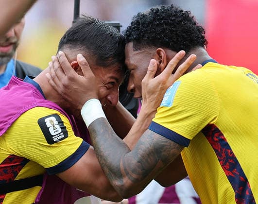 260626 -- NEW JERSEY, June 26, 2026 -- Players of Ecuador celebrate after winning the group E match between Ecuador and Germany at the 2026 FIFA World Cup, WM, Weltmeisterschaft, Fussball at New York New Jersey Stadium in New Jersey, the United States, June 25, 2026. SPU.S.-NEW JERSEY-FOOTBALL-FIFA WORLD CUP-GROUP E-ECU VS GER CaoxCan  (SP)U.S.-NEW JERSEY-FOOTBALL-FIFA WORLD CUP-GROUP E-ECU VS GER IMAGO CaoxCan  imago images 0860045219