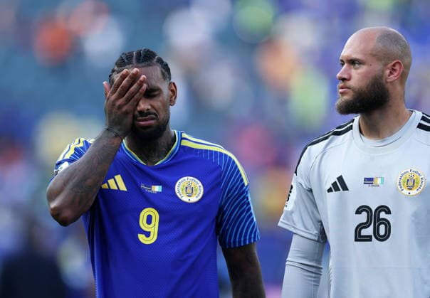 260626 -- PHILADELPHIA, June 26, 2026 -- Jurgen Locadia L of Curacao reacts after the group E match between Curacao and Cote d Ivoire at the 2026 FIFA World Cup, WM, Weltmeisterschaft, Fussball at Philadelphia Stadium in Philadelphia, the United States, June 25, 2026. SPU.S.-PHILADELPHIA-FOOTBALL-FIFA WORLD CUP-GROUP E-CUW VS CIV HuxXingyu  (SP)U.S.-PHILADELPHIA-FOOTBALL-FIFA WORLD CUP-GROUP E-CUW VS CIV IMAGO HuxXingyu  imago images 0860045509
