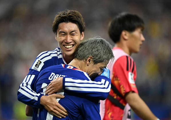 (260626) -- DALLAS, June 26, 2026 -- Maeda Daizen (front) and Kamada Daichi of Japan celebrate scoring during the group F match between Japan and Sweden at the 2026 FIFA World Cup, WM, Weltmeisterschaft, Fussball at Dallas Stadium in Dallas, the United States, on June 25, 2026. ) (SP)U.S.-DALLAS-FOOTBALL-FIFA WORLD CUP-GROUP F-JPN VS SWE WuxXiaoling 