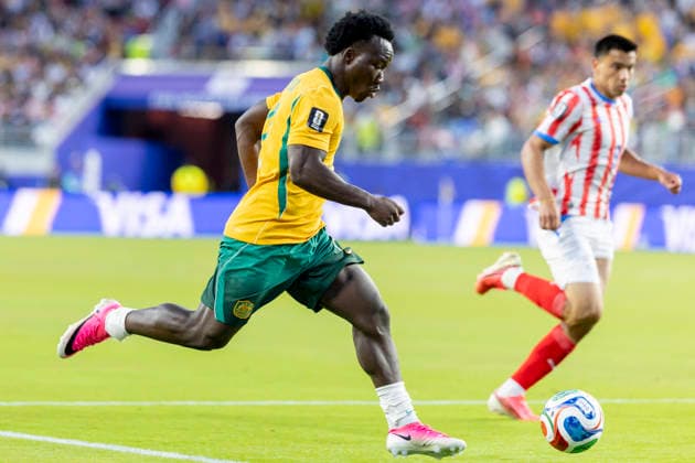 SANTA CLARA, CA - JUNE 25: Nestory Irankunda 17 of Australia shoots during the FIFA World Cup, WM, Weltmeisterschaft, Fussball Group D match between Paraguay and Australia on June 25, 2026 at San Francisco Bay Area Stadium in Santa Clara, CA. (Photo by Bob Kupbens Icon Sportswire) SOCCER: JUN 25 FIFA World Cup 26 Group D - Paraguay vs Australia EDITORIAL USE ONLY Icon260625036