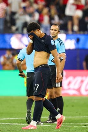 FIFA World Cup, WM, Weltmeisterschaft, Fussball 2026 - Group D - Turkey vs USA United States of America midfielder Malik Tillman reacts to losing the FIFA World Cup 2026 group stage match Turkey against USA, in Los Angeles, USA, 25 June 2026. LOS ANGELES United States  Copyright: xCHRISTOPHERxTORRESx