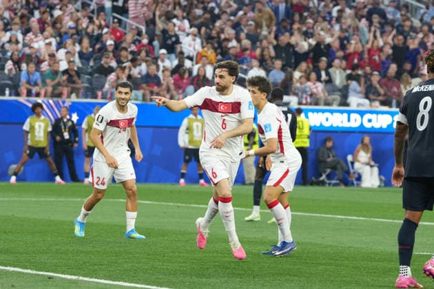 RECORD DATE NOT STATED 25th June 2026; SoFi Stadium, Los Angeles, California, United States of America; FIFA World Cup, WM, Weltmeisterschaft, Fussball Football, Turkey versus United States of America; Orkun Kokcu of Turkey scores his sides second goal of the match in the 31st minute to make the score 2-1 to Turkey AlecxBrown