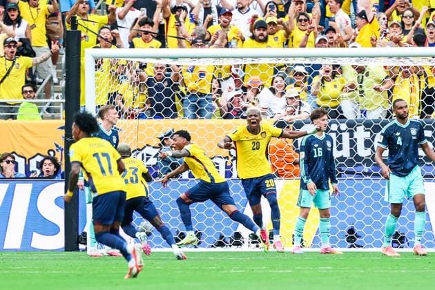 June 25, 2026, East Rutherford, Nj, United States of America: Gonzalo Plata player of Ecuador celebrates his goal during the match between Ecuador and Germany in the third round of Group E of the 2026 FIFA World Cup, WM, Weltmeisterschaft, Fussball group stage at New York New Jersey Stadium, in East Rutherford, United States, on Thursday, June 25, 2026.(Foto: Brazil Photo Press Brazil Photo Press) INTERNATIONAL East Rutherford United States of America - ZUMAv122 0860056910st Copyright: xWilliamxVolcovx