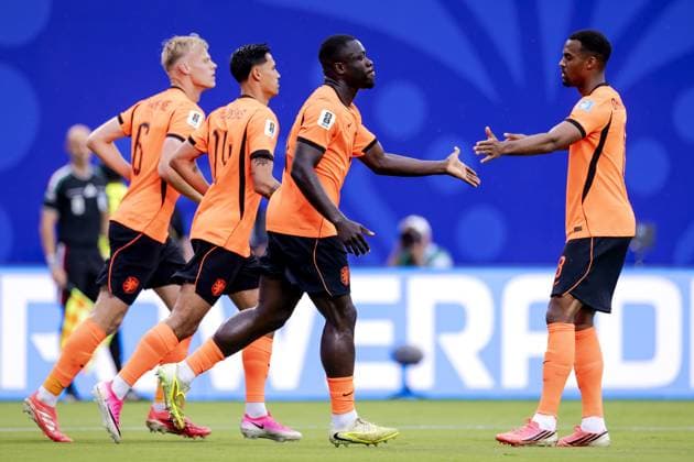 KANSAS - Jan Paul van Hecke of the Netherlands, Tijjani Reijnders of the Netherlands, Brian Brobbey of the Netherlands and Ryan Gravenberch of the Netherlands celebrate the 2-0 during the FIFA World Cup, WM, Weltmeisterschaft, Fussball 2026 Group F match between Tunisia and the Netherlands at Kansas City Stadium on June 25, 2026 in Kansas, United States. ROBIN VAN LONKHUIJSEN ANP FIFA World Cup 2026 group stage 2026 xVIxANPxSportx xxANPxIVx 562024196 originalFilename: 562024196.jpg