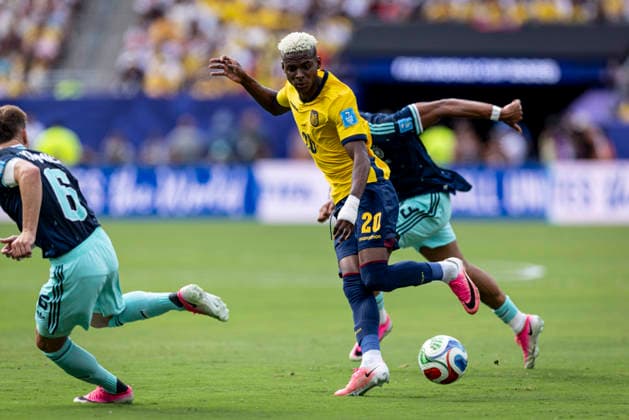 FOOTBALL : Allemagne vs Equateur- Coupe du monde FIFA 2026. Stade de Newark, New Jersey, Etats-Unis. 25-06-2026 Nilson Angulo 20 (Ecuador)  Copyright: xx