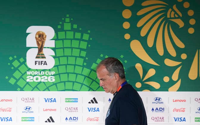 (260626) -- GUADALAJARA, June 26, 2026 -- Marcelo Bielsa, head coach of Uruguay, attends a press conference, PK, Pressekonferenz at the 2026 FIFA World Cup, WM, Weltmeisterschaft, Fussball in Guadalajara, Mexico, June 25, 2026. (Photo by Xinhua) (SP)MEXICO-GUADALAJARA-FIFA WORLD CUP-PRESS CONFERENCE MartinxZabala 