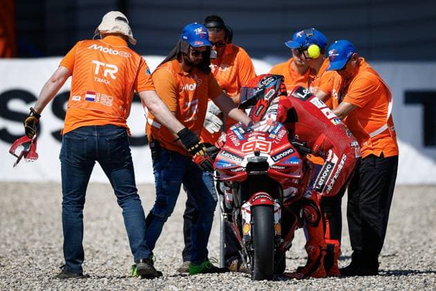 ASSEN - Marc Marquez (SPA) crashed his Ducati during Moto GP practice ahead of the 95th edition of the Assen TT. VINCENT JANNINK ANP xVIxANPxSportx xxANPxIVx 562041935 originalFilename: 562041935.jpg