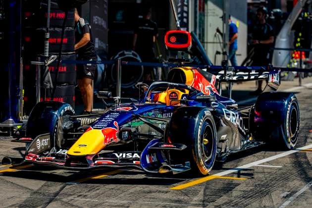 SPIELBERG - The car of Formula 1 driver Max Verstappen or Oracle Red Bull Racing during the Formula 1 Austria at the Red Bull Ring on June 26, 2026 in Spielberg, Austria. (Photo by DeFodi Images) - *** SPIELBERG The car driven by Formula 1 driver Max Verstappen of Oracle Red Bull Racing during the Formula 1 Austrian Grand Prix at the Red Bull Ring on June 26, 2026, in Spielberg, Austria. Photo by DeFodi Images
