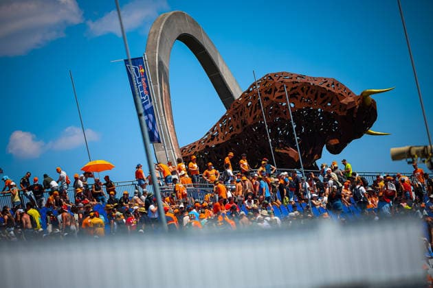 IPA86092346 - Public Fans Grandstand, during the Austrian Grand Prix, Spielberg, June 25–28, 2026, Red Bull Ring, 2026 Formula 1 World Championship, WM, Weltmeisterschaft  Copyright: xFedericoxBasile IPAxSportx xx 86092346