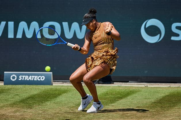 June 26, 2026, Bad Homburg, Hessen, Germany: Naomi Osaka of Japan is walking over the Court during the BAD HOMBURG OPEN powered by SOLARWATTT- WTA500 - Womens Tennis, 26.6.2026 in Bad Homburg (Tennis-Club Bad Homburg), Germany Tennis 2026: WTA, Tennis Damen Bad Hombug Open: Semifinal Singles: OSAKA 6:3 6:3 WANG  - ZUMAs343 20260626_zsp_s343_005 Copyright: xMathiasxSchulzx