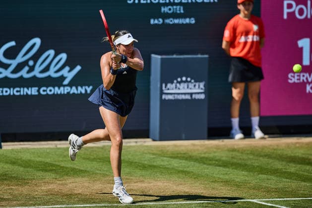June 26, 2026, Bad Homburg, Hessen, Germany: Elena-Gabriela Ruse of Romania returns with backhand during the BAD HOMBURG OPEN powered by SOLARWATTT- WTA500 - Womens Tennis, 26.6.2026 in Bad Homburg (Tennis-Club Bad Homburg), Germany Tennis 2026: WTA, Tennis Damen Bad Hombug Open: Semifinal Singles: MUCHOVA Vs RUSE  - ZUMAs343 20260626_zsp_s343_060 Copyright: xMathiasxSchulzx